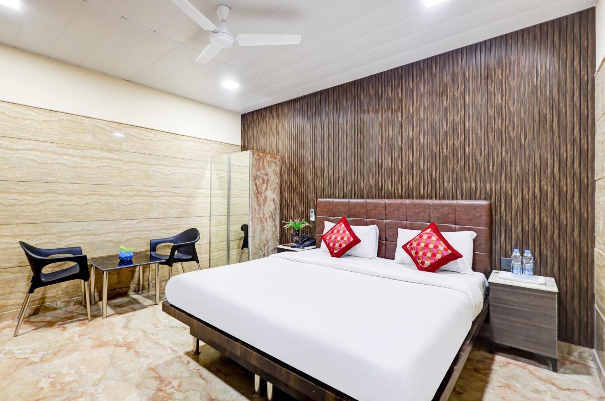 Hotel Singh Palace Delhi  Esterno foto