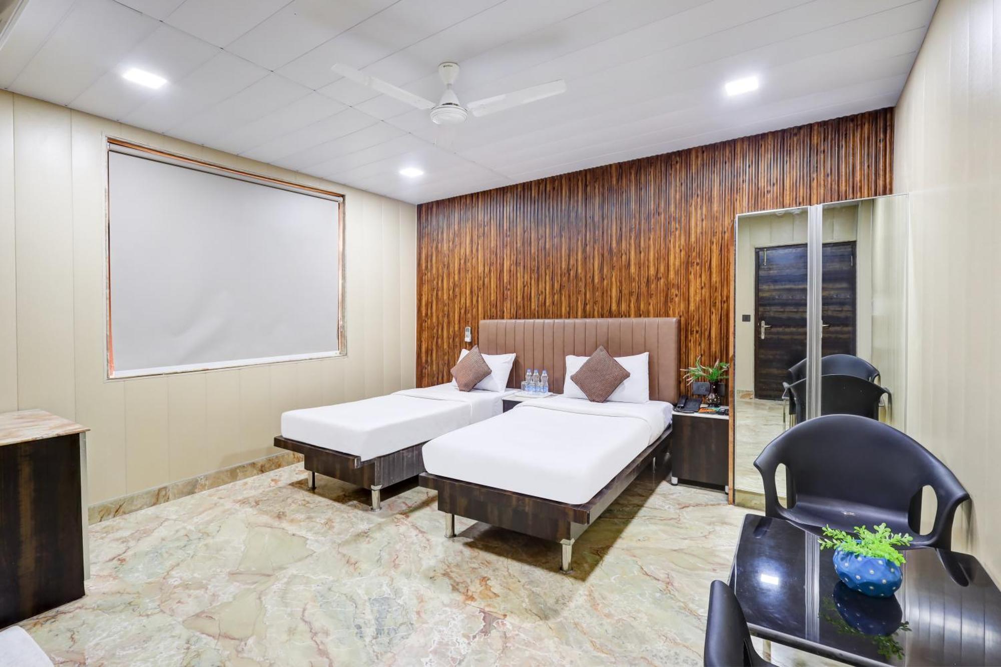 Hotel Singh Palace Delhi  Esterno foto