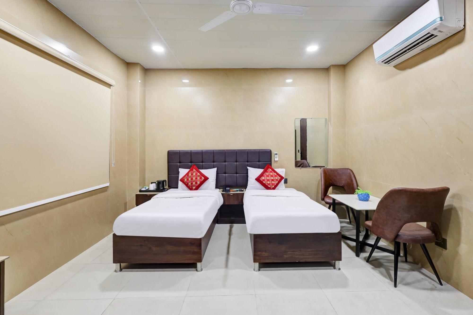 Hotel Singh Palace Delhi  Esterno foto